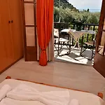 Nina Apartment